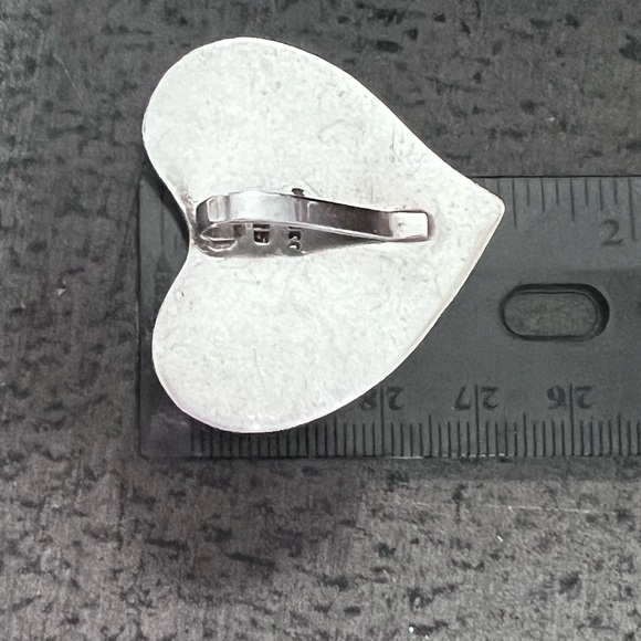 Sterling Silver Vintage Taxco sterling silver heart pendant - Picture 3 of 5